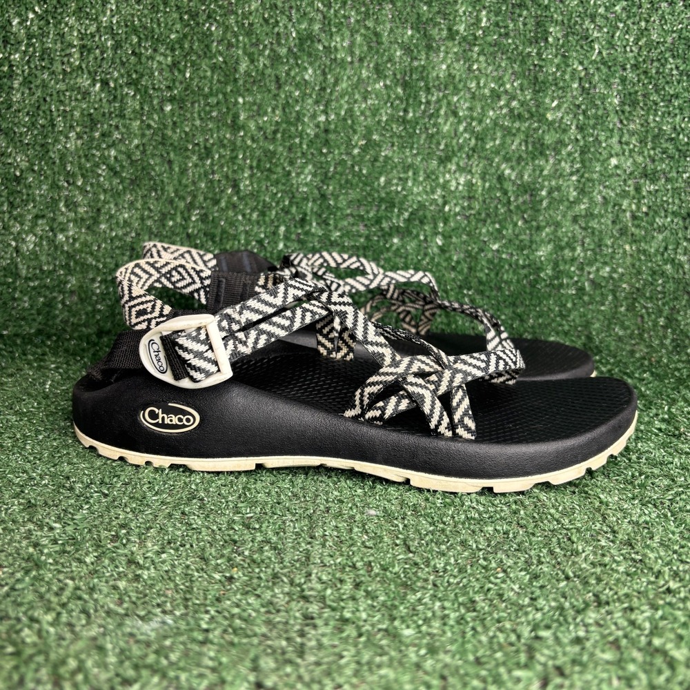 Chaco ZCloud Strappy Geometric Hiking Outdoor Sandals Black Womens Size 9 Wide